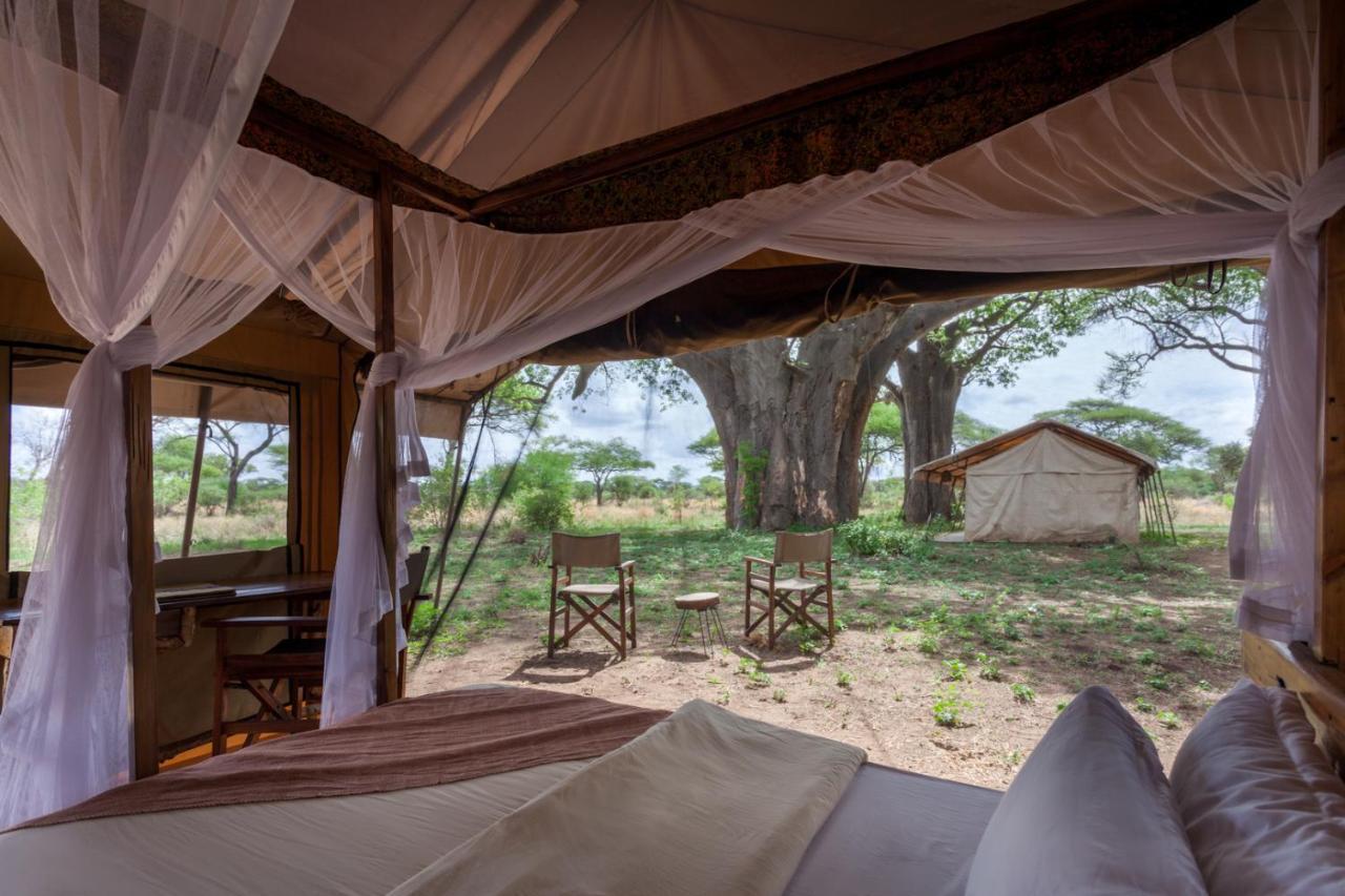 Baobab Tented Camp Kwa Kuchinia Exteriér fotografie