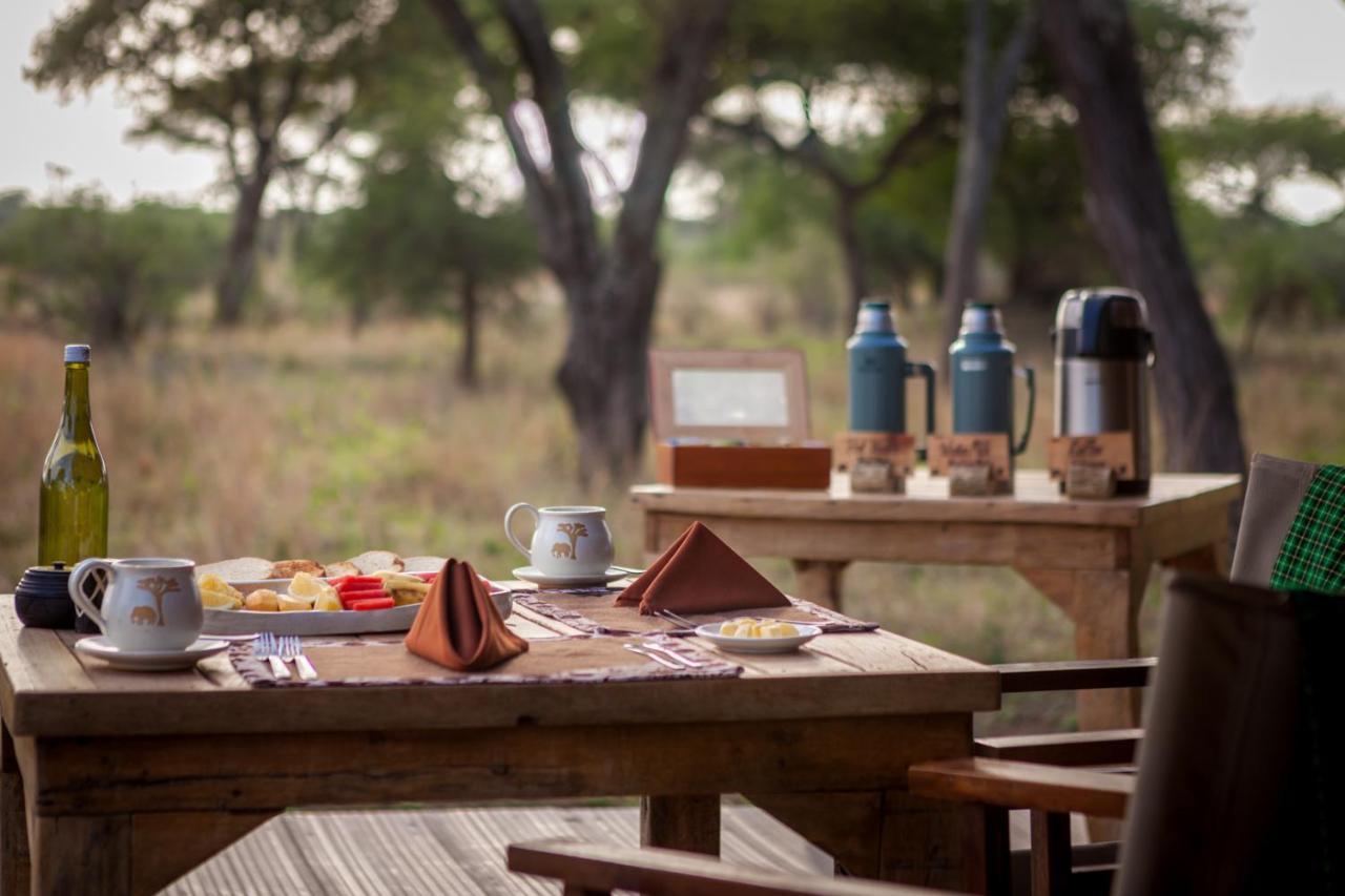 Baobab Tented Camp Kwa Kuchinia Exteriér fotografie